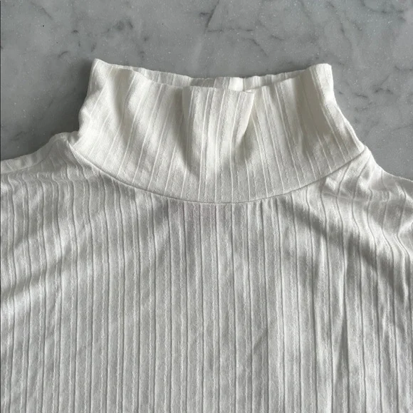 Hugo Boss Cream Ribbed Mock Neck - Picture 3 of 7